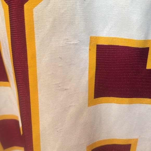 Washington Redskins Maroon NFL  Football Jersey with Number 26 Portis - Picture 5 of 7